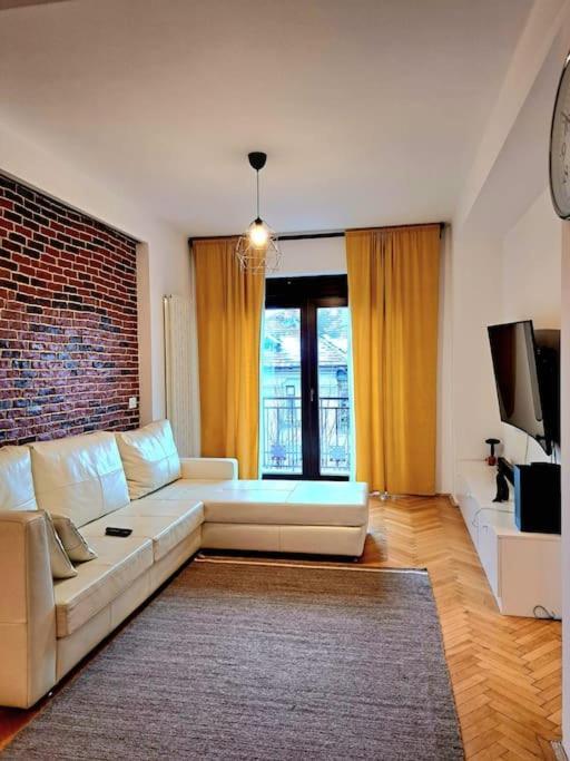 Classy Apartment With Parking In The City Center Bukareszt Zewnętrze zdjęcie