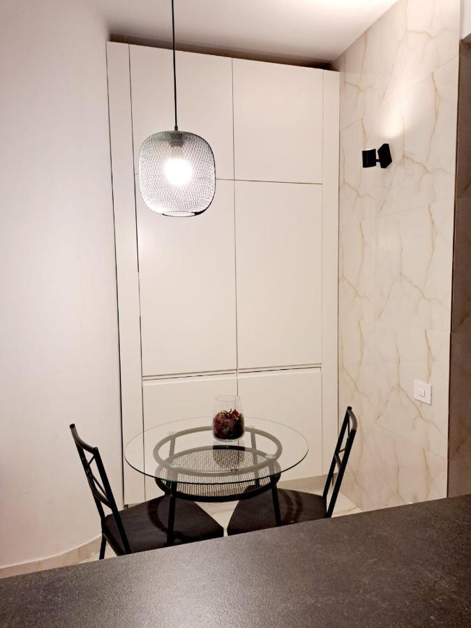 Classy Apartment With Parking In The City Center Bukareszt Zewnętrze zdjęcie